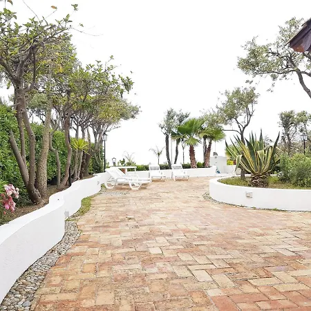 Mediterranean Luxury Parghelia